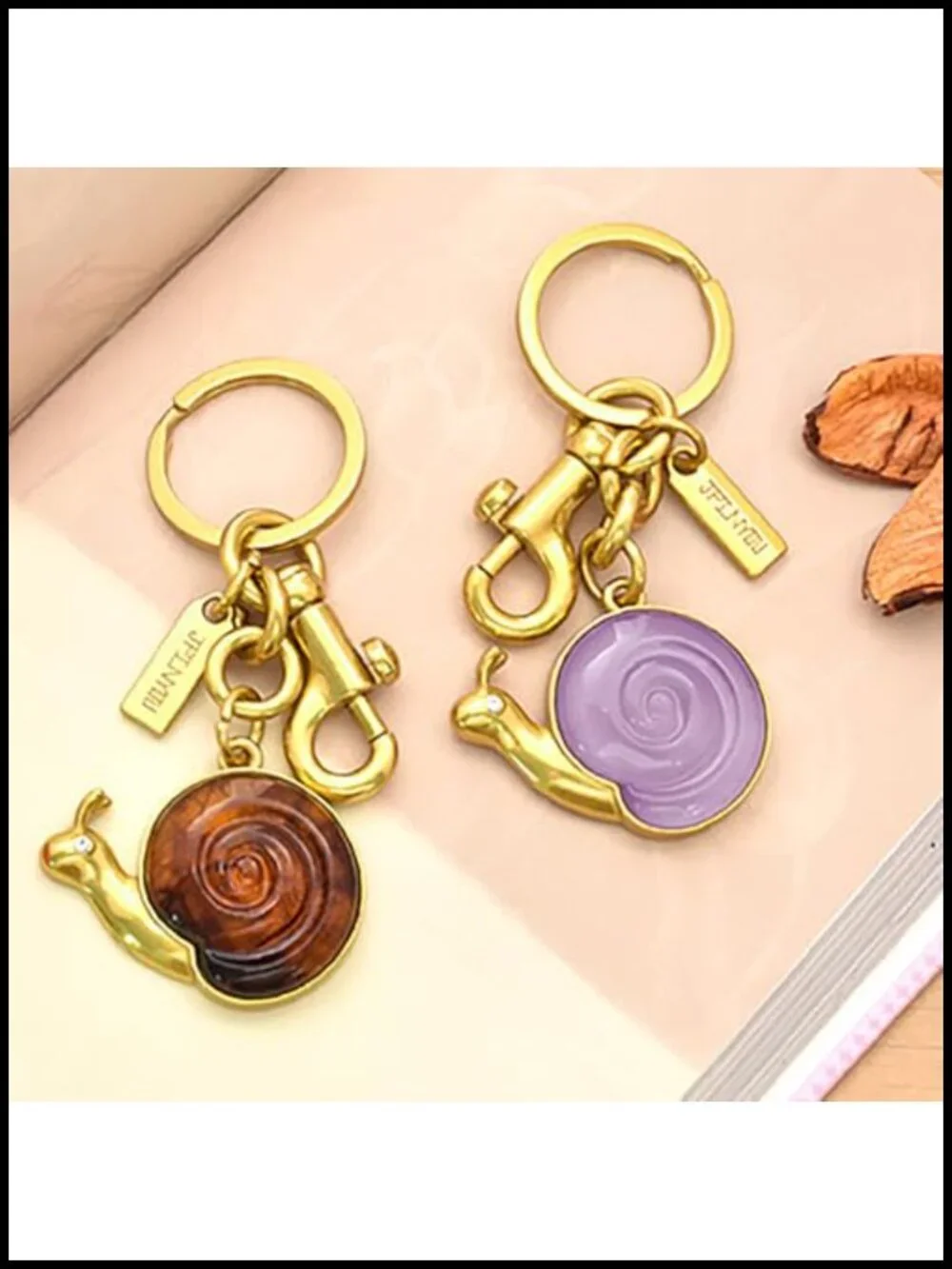 Cute Purse Charm Keychain Resin Metal Snail Bag Accessory